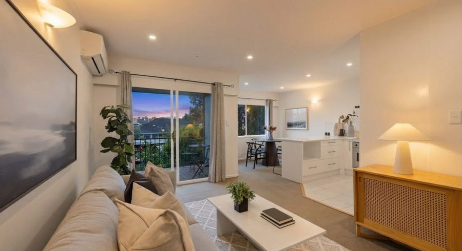  at 15/83 Lake Road, Belmont, North Shore City, Auckland