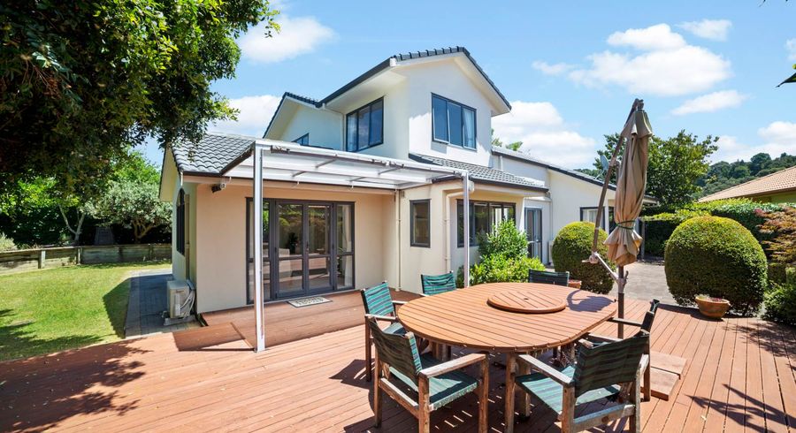  at 16 Lucas Way, Albany, Auckland