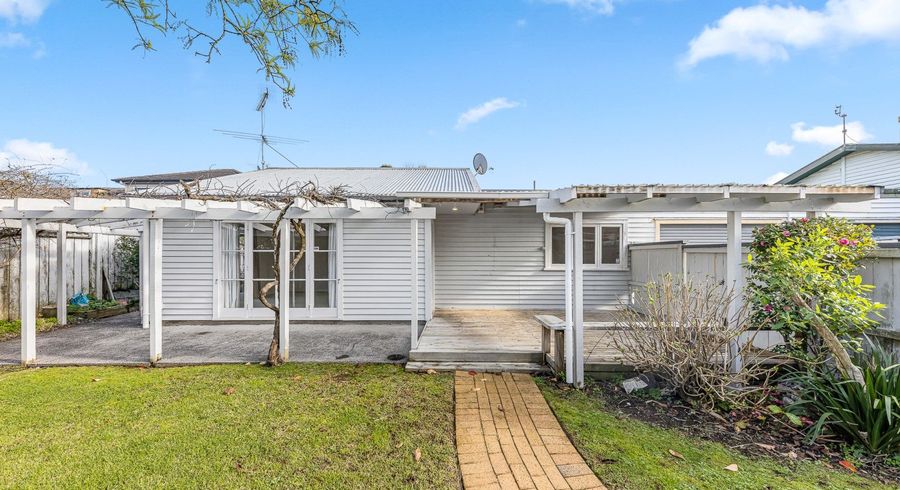 at 18A Haig Avenue, Mount Roskill, Auckland