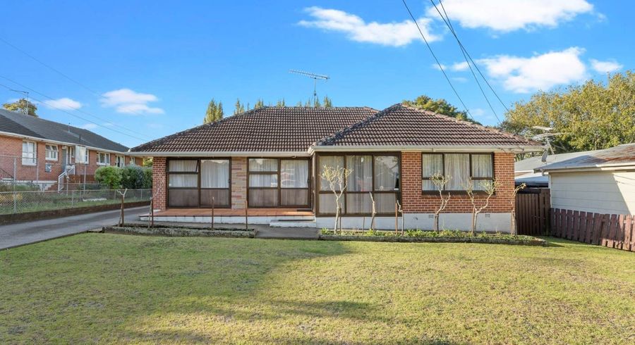  at 26 Kings Road, Panmure, Auckland City, Auckland
