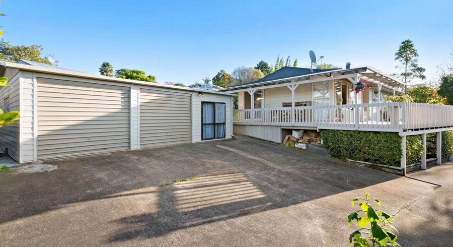 at Bellringer Road, Massey, Waitakere City, Auckland