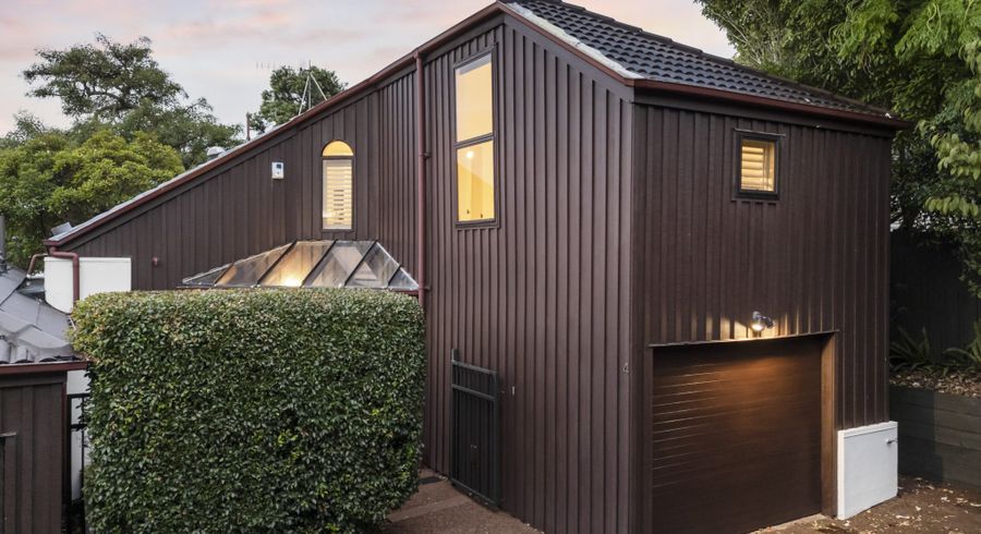  at 4/15 Ely Avenue, Remuera, Auckland