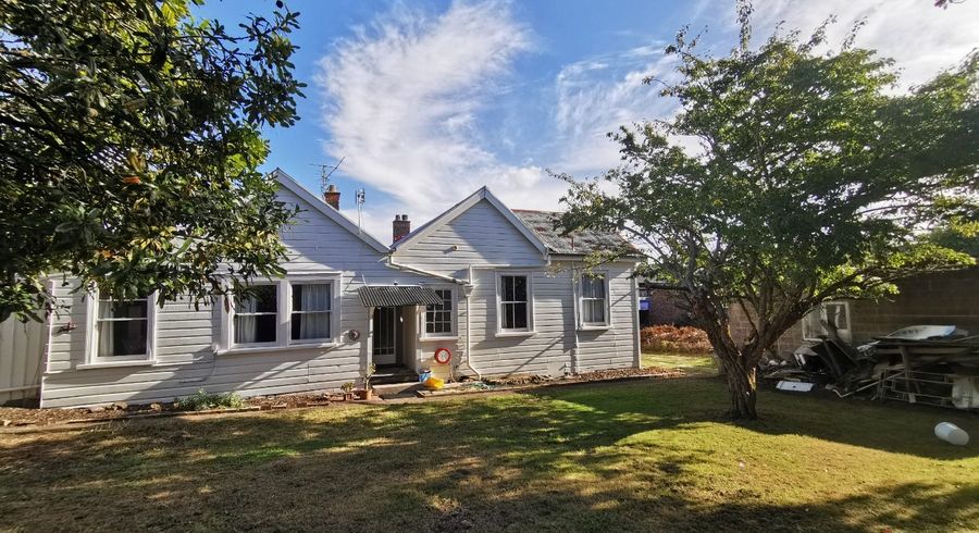  at 4 Stokes Road, Mount Eden, Auckland City, Auckland