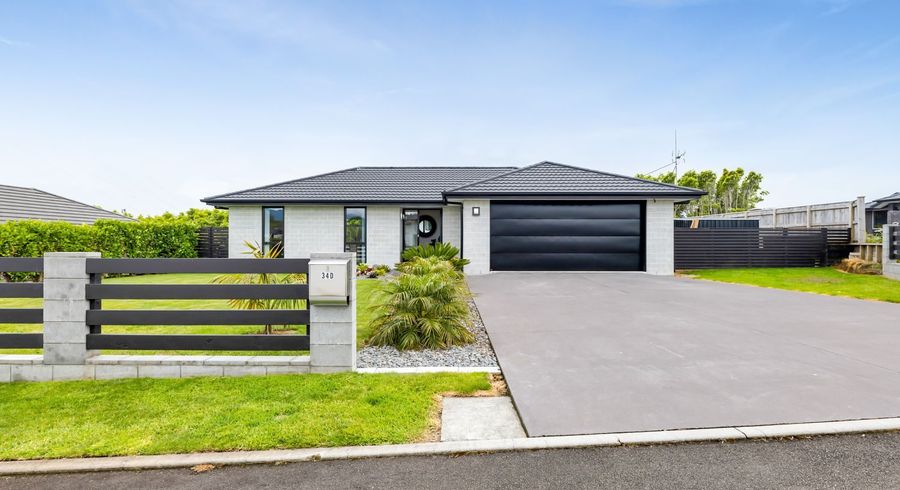  at 34D Honeyfield Drive, Whalers Gate, New Plymouth