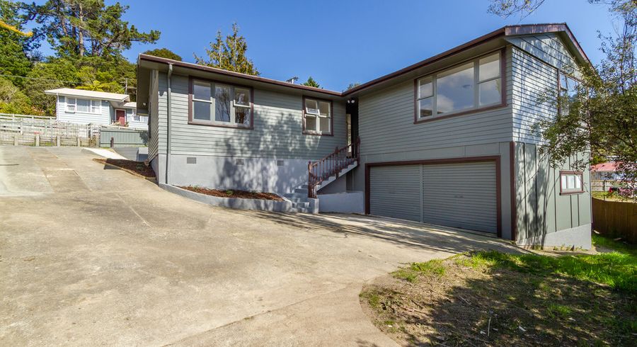  at 31 Thomson Grove, Stokes Valley, Lower Hutt