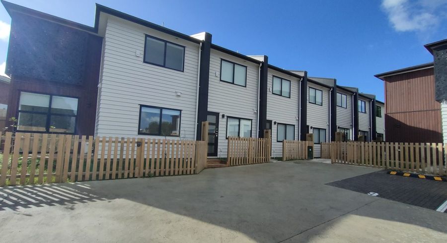  at 6/65A Hogans Road, Glenfield, North Shore City, Auckland
