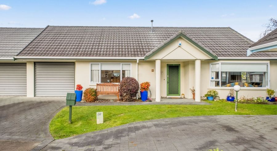  at 2 Millwood Place, Silverstream, Upper Hutt