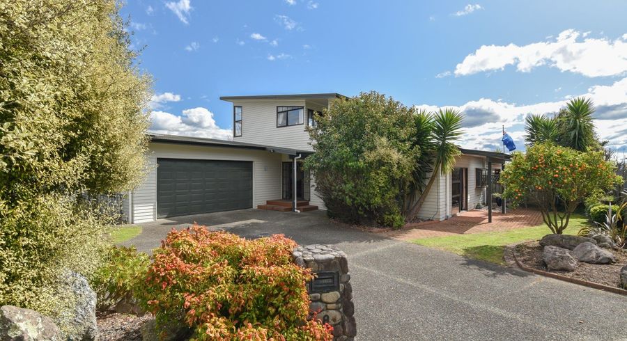  at 8 Stonebridge Park Drive, Holdens Bay, Rotorua