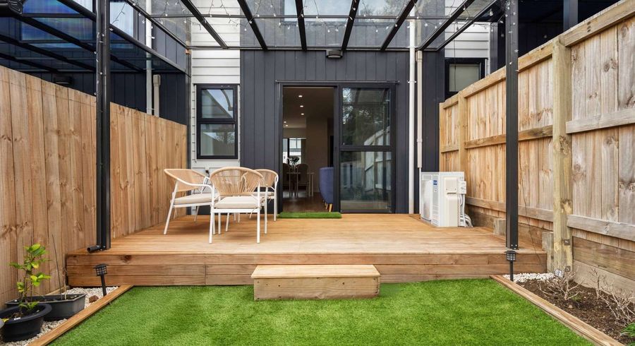  at 25 Paina Crescent, Massey, Waitakere City, Auckland