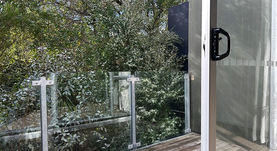  at 6 Tussock Lane, Mount Pleasant, Christchurch City, Canterbury