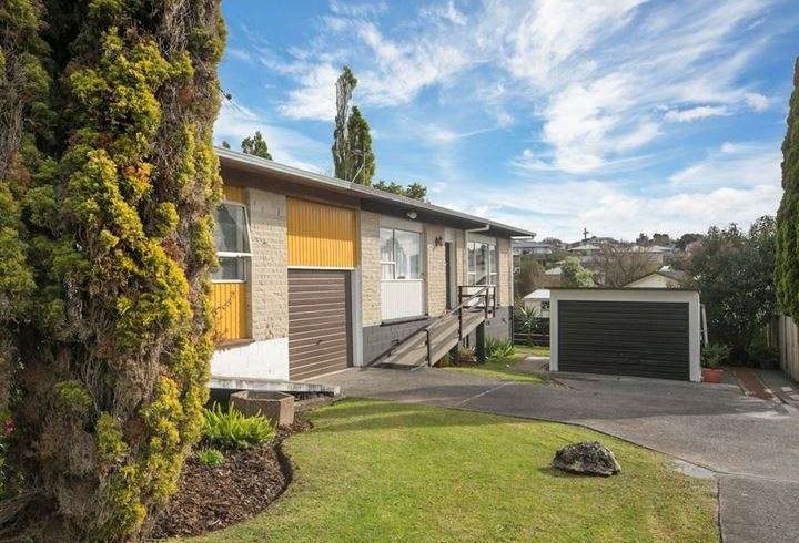  at 2/34 Sabulite road, Kelston, Waitakere City, Auckland