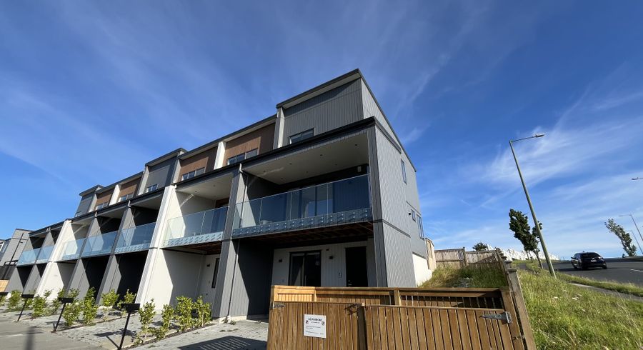  at 13 Heketara Way, Massey, Auckland