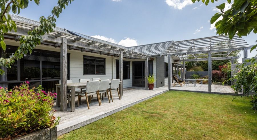  at 15 Mcnaughton Place, Onekawa, Napier