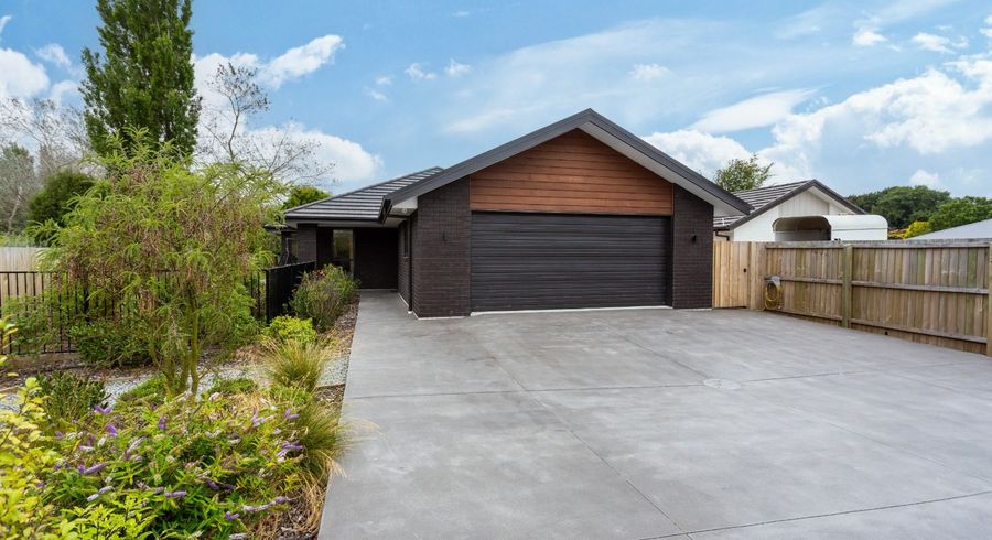  at 17 George Oliver Place, Kainga, Christchurch