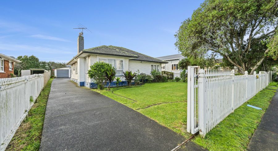  at 28 Atkinson Avenue, Papatoetoe, Manukau City, Auckland