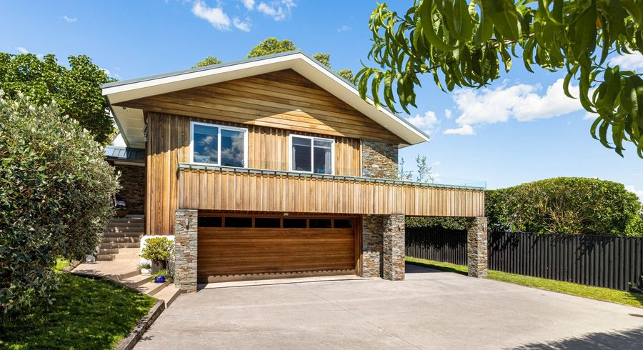  at 21a Castor Bay Road, Castor Bay, North Shore City, Auckland