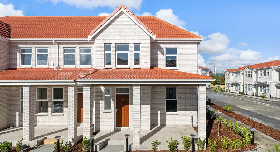  at 10 Whautapu Court, Avondale, Auckland