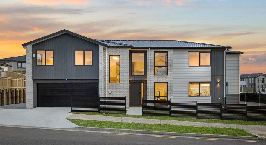 at 3 Tinaku Road, Flat Bush, Manukau City, Auckland