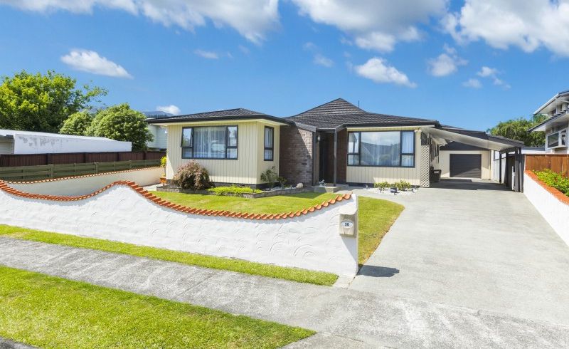  at 36 Brightwater Crescent, Totara Park, Upper Hutt
