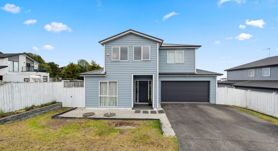  at 17 Thistle Close, Beachlands, Manukau City, Auckland