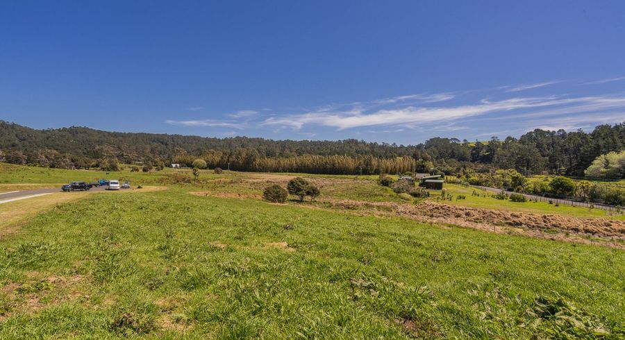  at 6 Te Puia Place, Hot Water Beach, Whitianga