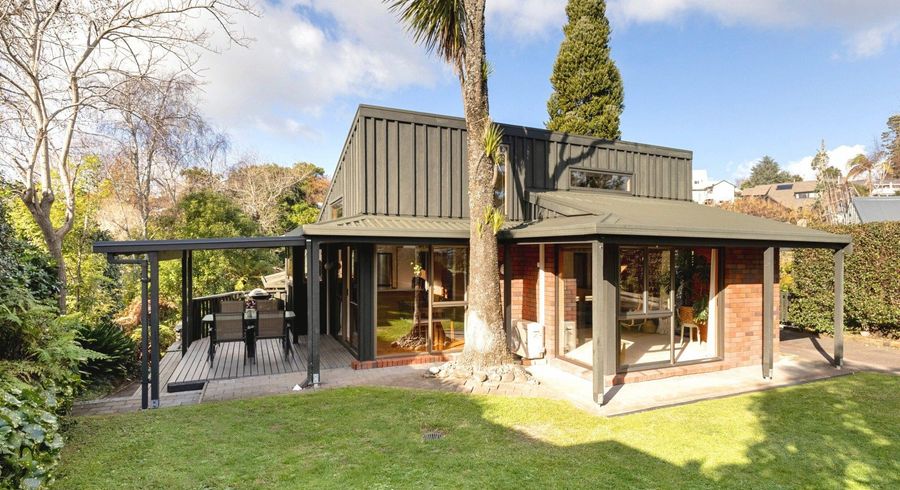  at 18 Fairmont Terrace, Otumoetai, Tauranga, Bay Of Plenty
