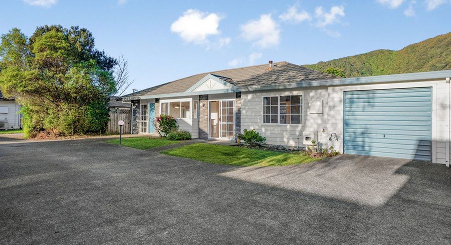  at 11/169 Whites Line East, Waiwhetu, Lower Hutt, Wellington