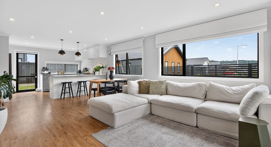  at 2 Balmerino Lane, Wallaceville, Upper Hutt, Wellington