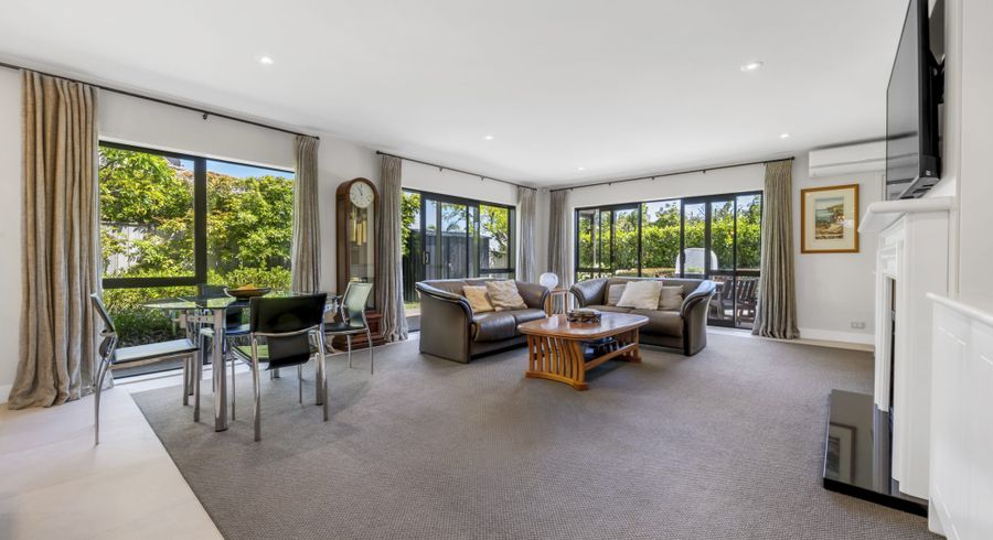  at 10 Harbourside Court, Beachlands, Manukau City, Auckland