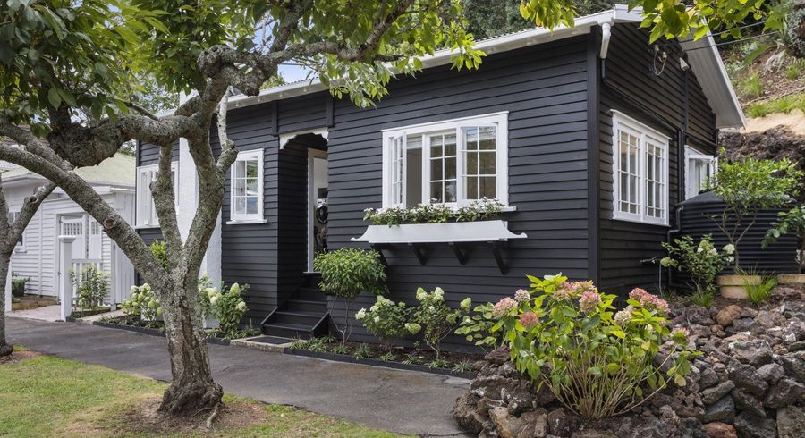  at 20 Rautangi Road, Mount Eden, Auckland