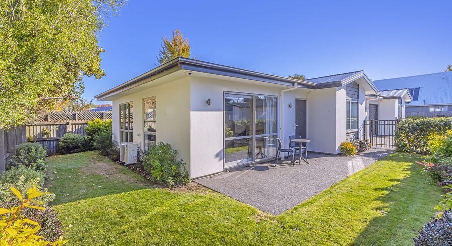  at 2/361 Avonhead Road, Avonhead, Christchurch City, Canterbury