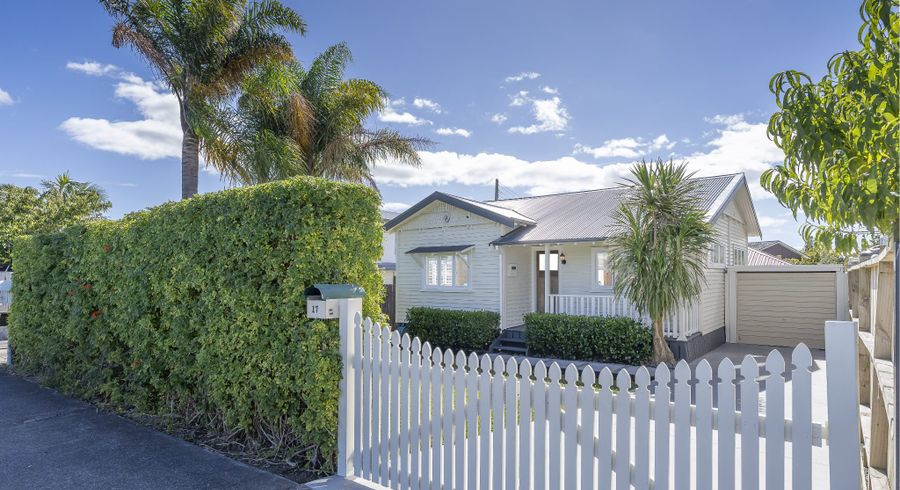  at 1/17 Elm Street, Avondale, Auckland