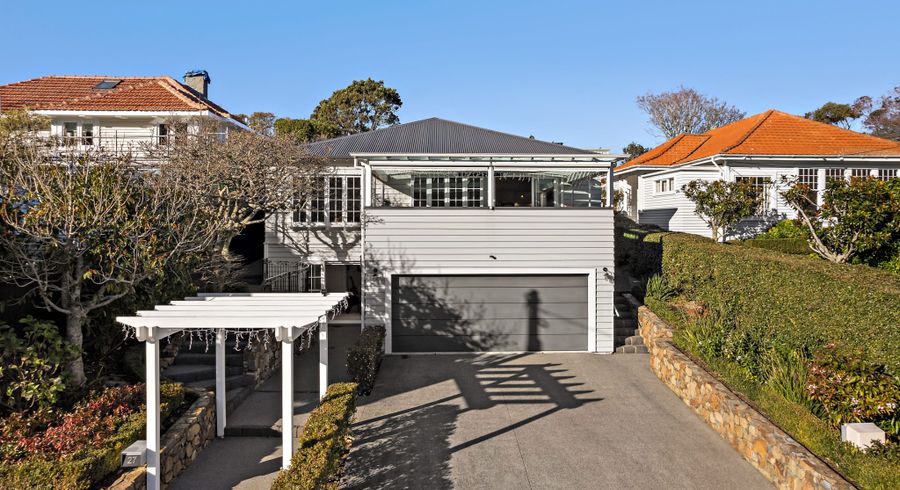  at 27 Friend Street, Karori, Wellington, Wellington