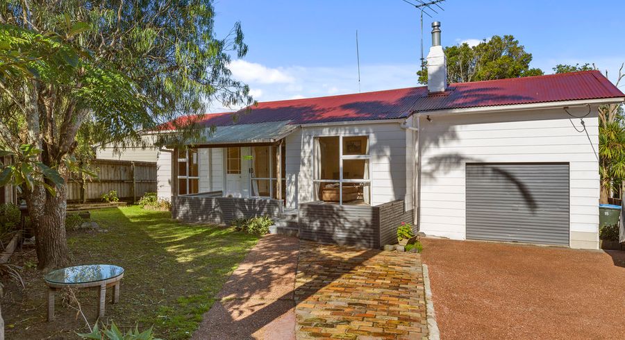  at 15 Tait Street, Avondale, Auckland