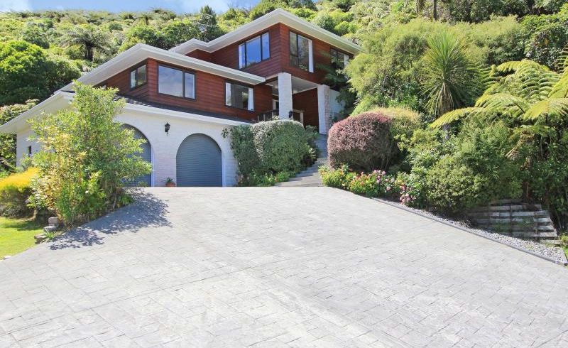  at 65 Viewmont Drive, Harbour View, Lower Hutt