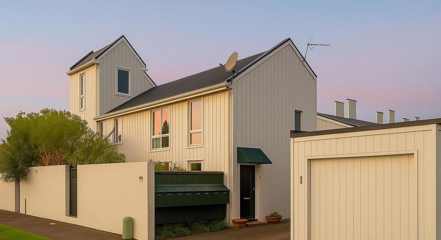  at 1/142 Rugby Street, Merivale, Christchurch City, Canterbury