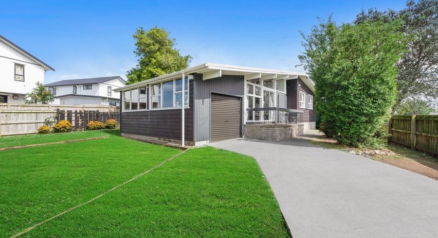  at 5 Ben Lora Place, Mangere East, Auckland