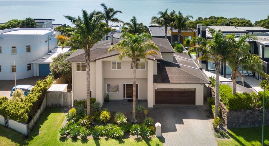  at 15 Matau Rise, Te Atatu Peninsula, Auckland