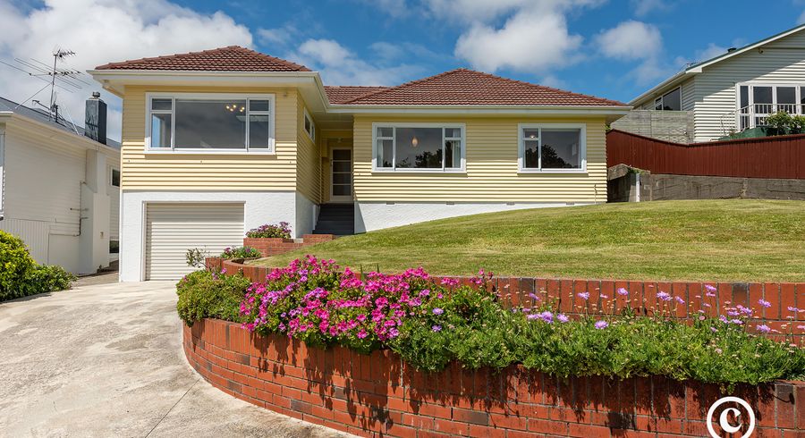  at 45 Raroa Terrace, Tawa, Wellington