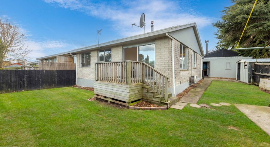  at 2/72C Cuffs Road, Wainoni, Christchurch