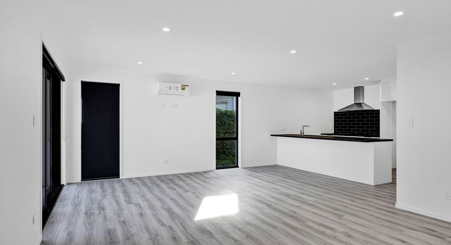  at 120 Seaview Road, Westown, New Plymouth, Taranaki