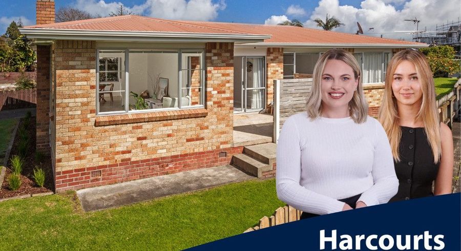  at 4 Barberry Lane, Te Atatu Peninsula, Auckland