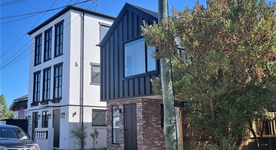  at 2/13 Moa Place, City Centre, Christchurch City, Canterbury