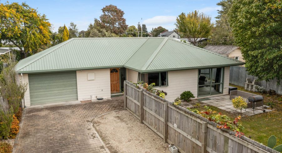  at 2/75 Mclauchlan Street, Springlands, Blenheim, Marlborough