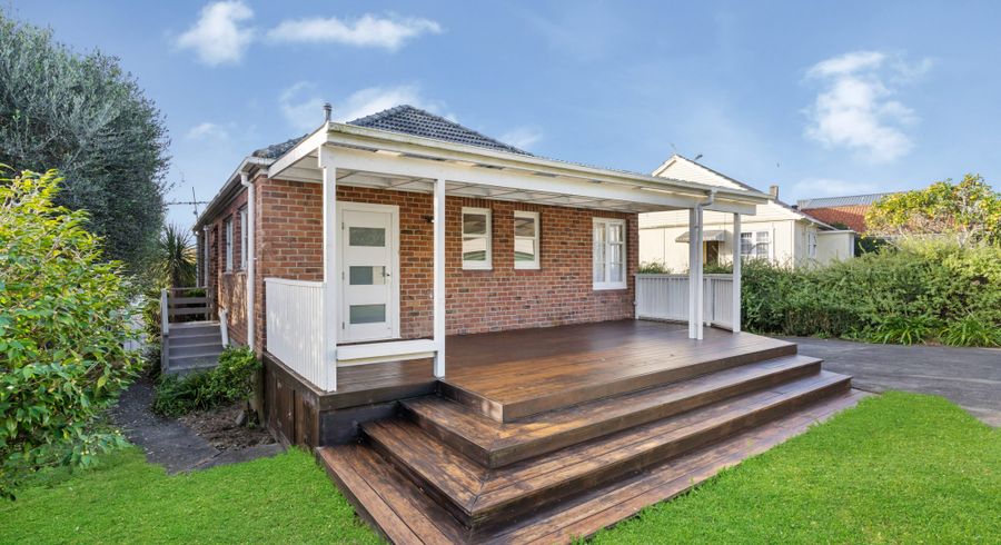  at 74 Tahapa Crescent, Meadowbank, Auckland City, Auckland