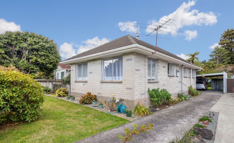  at 2/58 Oregon Drive, Maoribank, Upper Hutt