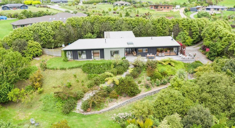  at 29 Mountain View Drive, Manakau, Otaki