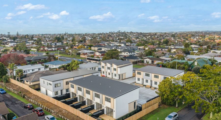  at 101&103 Botany Road, Botany Downs, Manukau City, Auckland