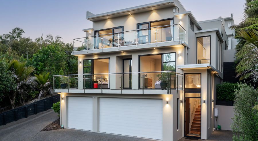  at 16 Kahikatea Close, Campbells Bay, North Shore City, Auckland