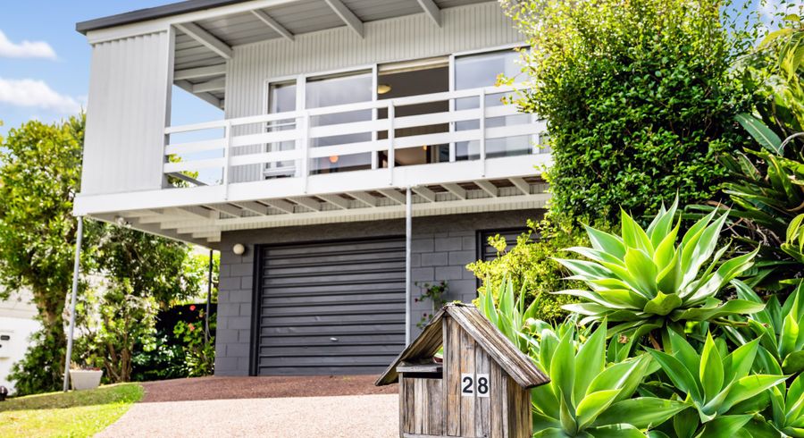  at 28 Houghton Street, Meadowbank, Auckland City, Auckland